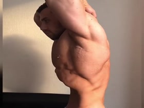 Thumb 12