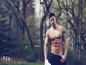 Craig Morton Posing 01