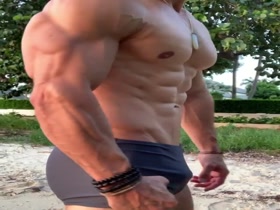 Thumb 7