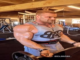 Arms a Massive