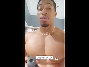 Hypnotizing pecs